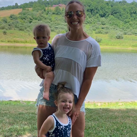 Meet your Posher, Erika - Picture 1 of 1